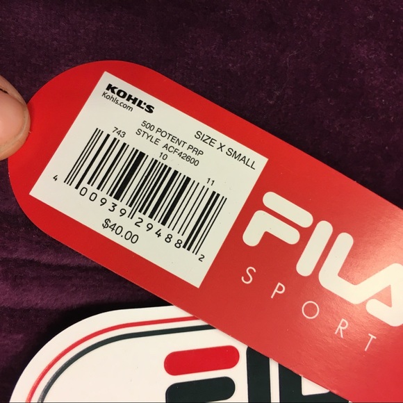 NWT Women’s Eliot fila hoodie jacket - Picture 4 of 4